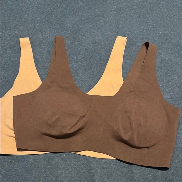 2 Knix luxe lift seamleas pullover no wire bras size M - Picture 1 of 4